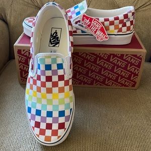 NIB rainbow checkered Vans slip-ons, size 11 men/12.5 women